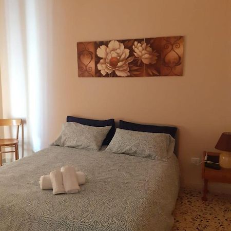 A Due Passi Dal Centro Villa Mazara del Vallo Buitenkant foto