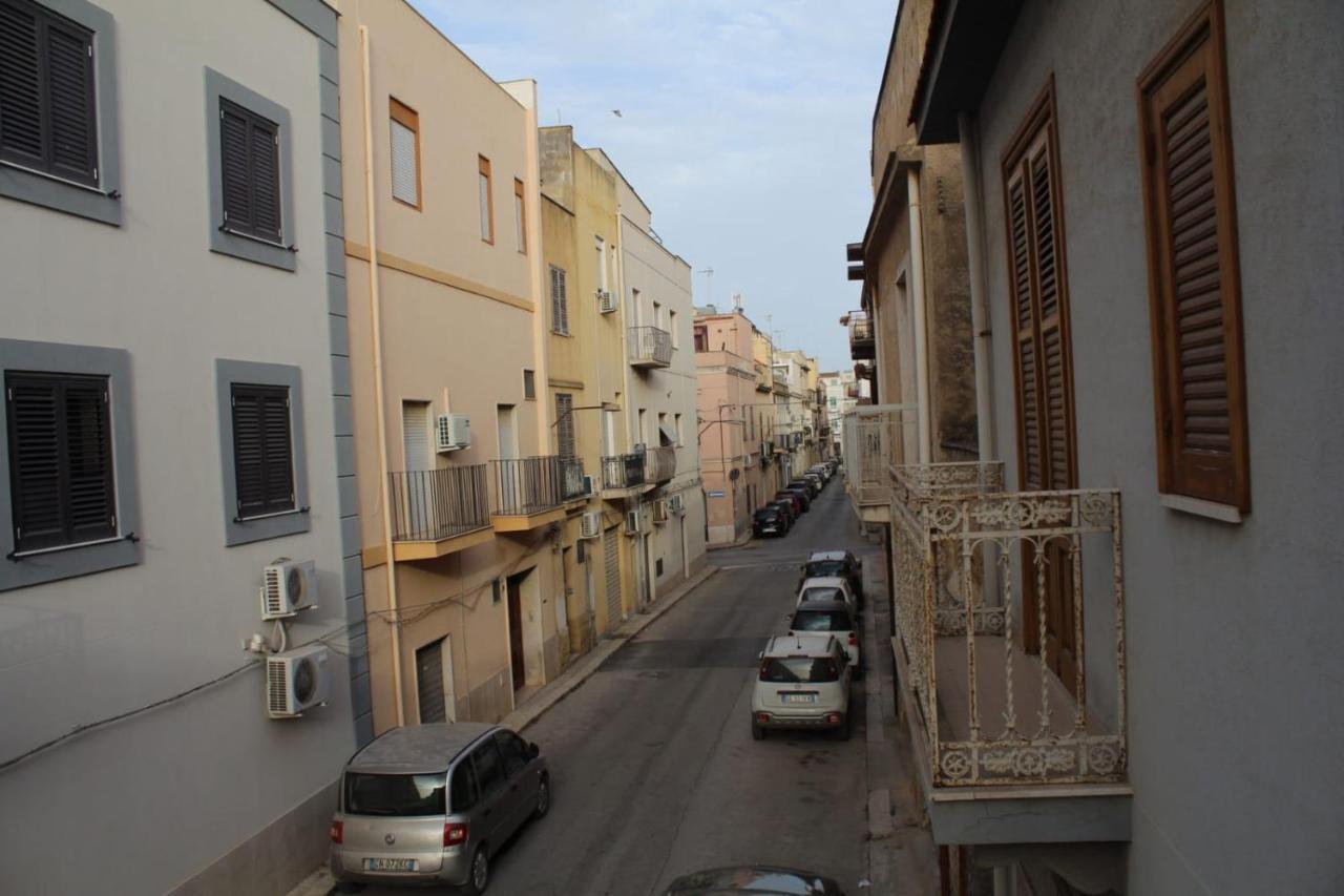 A Due Passi Dal Centro Villa Mazara del Vallo Buitenkant foto